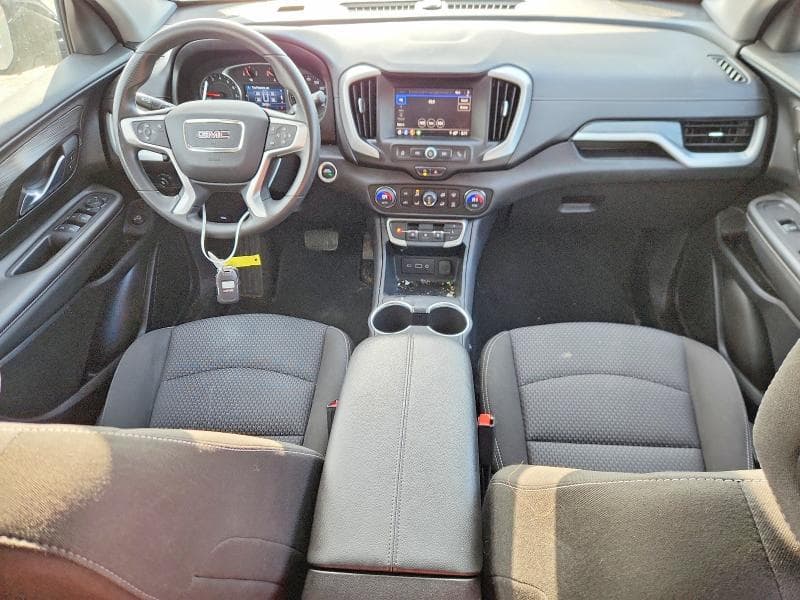 2024 GMC TERRAIN SLE 8
