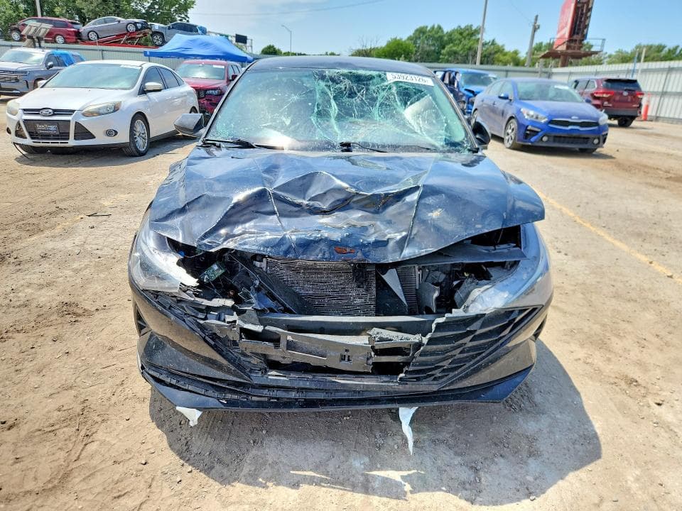 2021 HYUNDAI ELANTRA SE 5