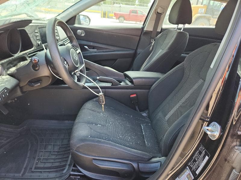 2021 HYUNDAI ELANTRA SE 7