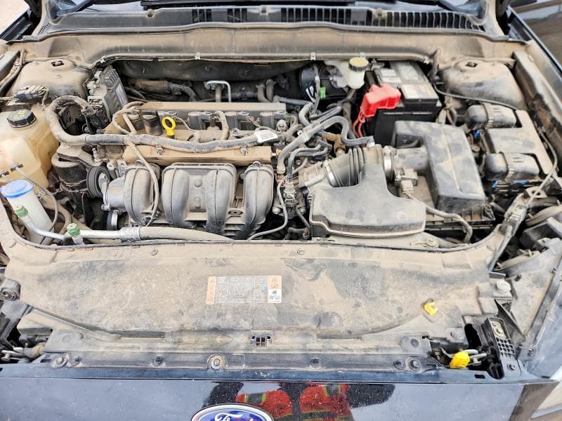 2017 FORD FUSION SE 11