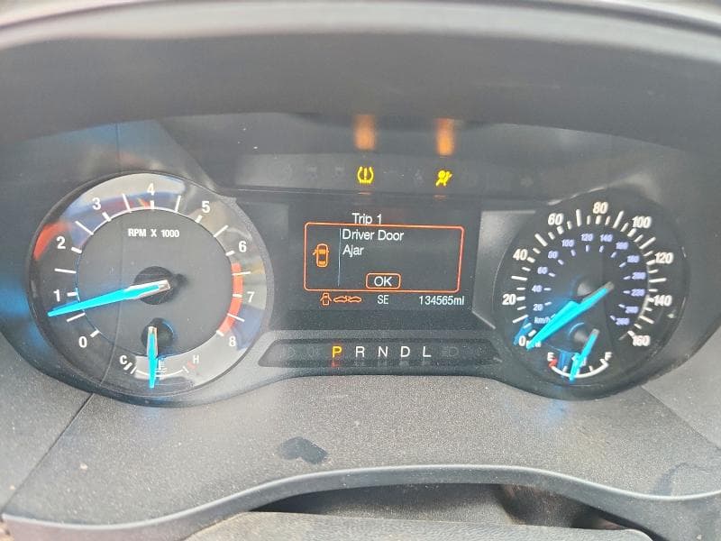 2017 FORD FUSION SE 9