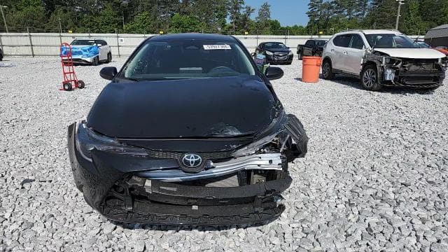 2026 TOYOTA COROLLA LE LE 13