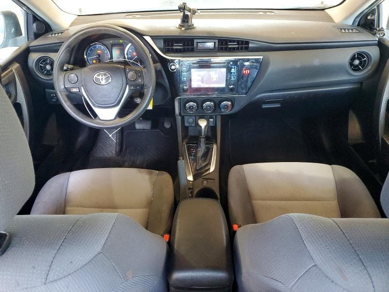 2018 TOYOTA COROLLA L L 8