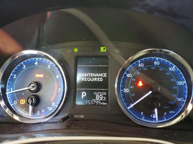 2018 TOYOTA COROLLA L L 9