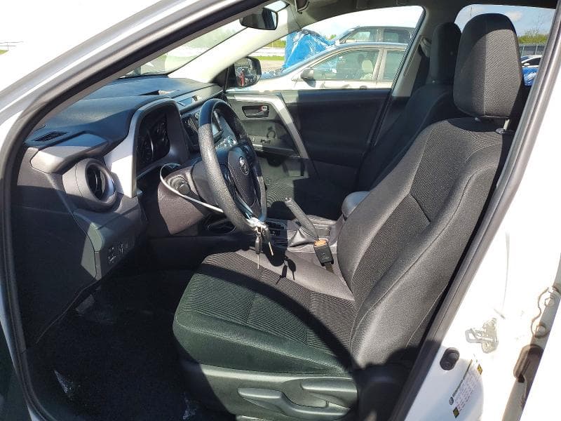 2018 TOYOTA RAV4 LE 7