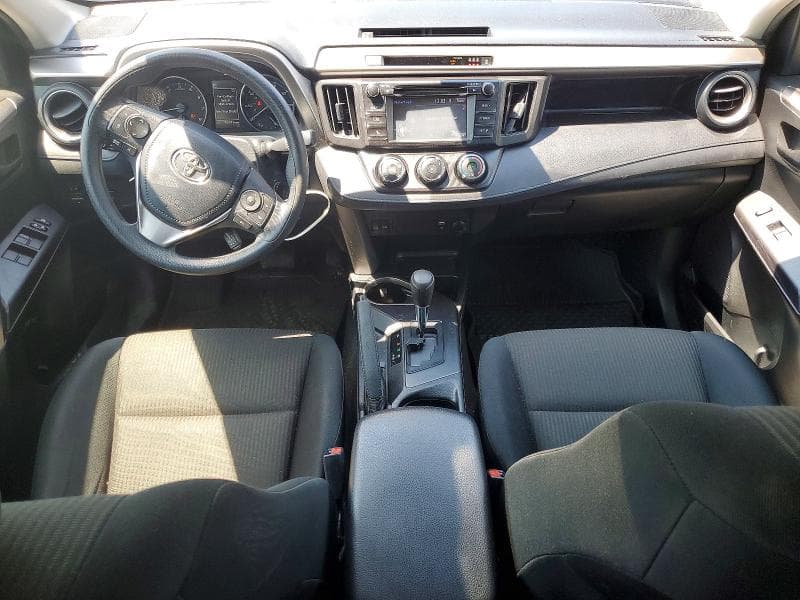 2018 TOYOTA RAV4 LE LE 8
