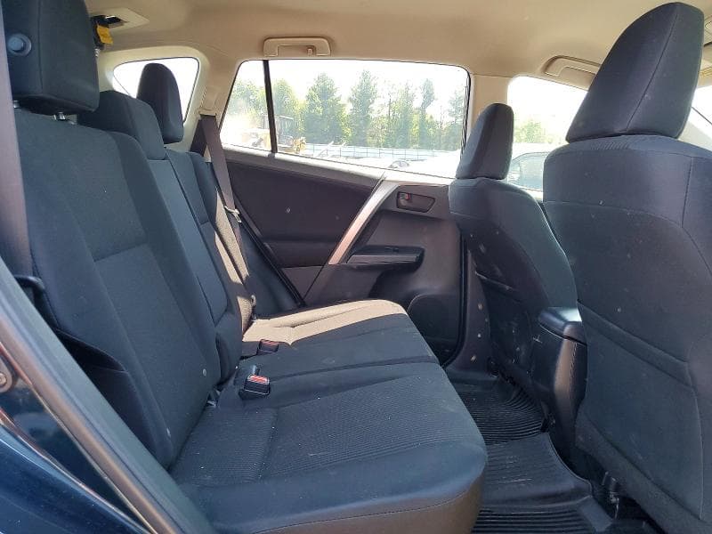 2018 TOYOTA RAV4 LE LE 10