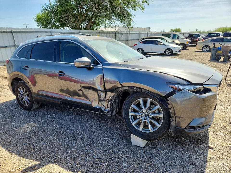 2022 MAZDA CX-9 TOURING 4
