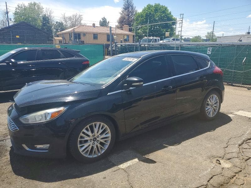 2017 FORD FOCUS TITANIUM 1