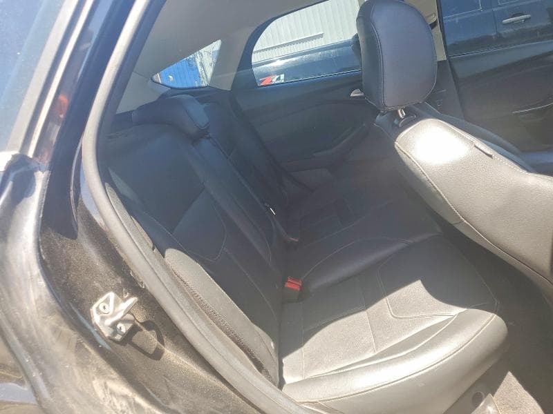 2017 FORD FOCUS TITANIUM 10