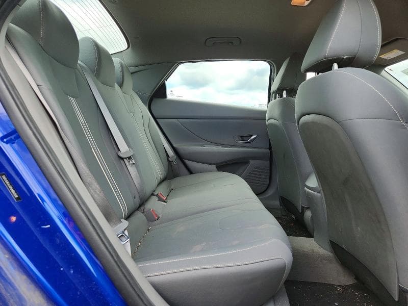 2022 HYUNDAI ELANTRA SEL SEL 10