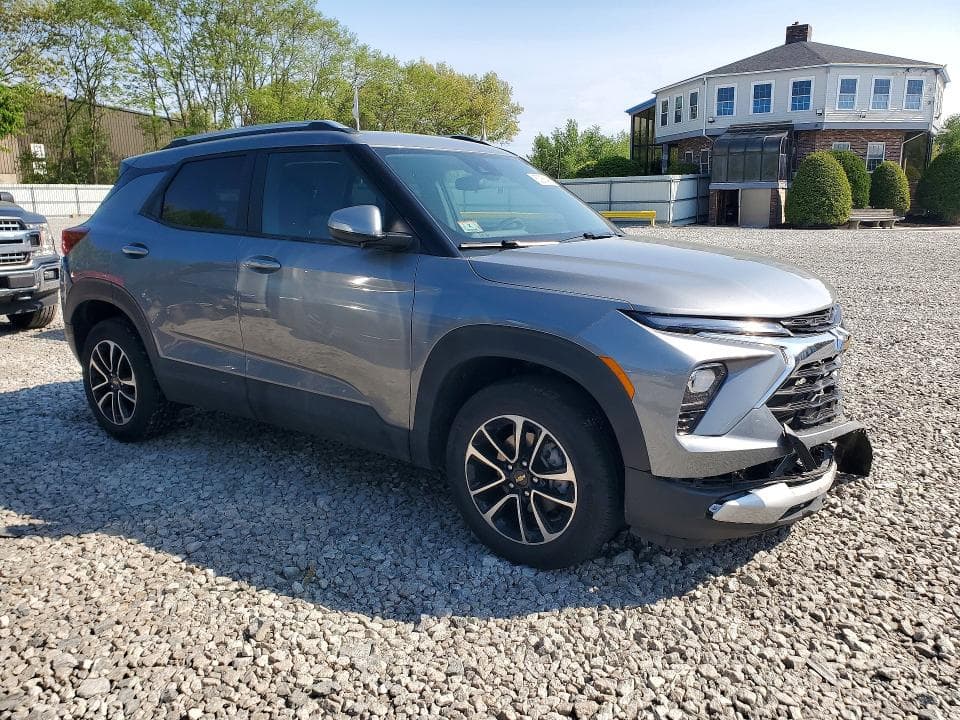 2025 CHEVROLET TRAILBLAZER LT LT 5