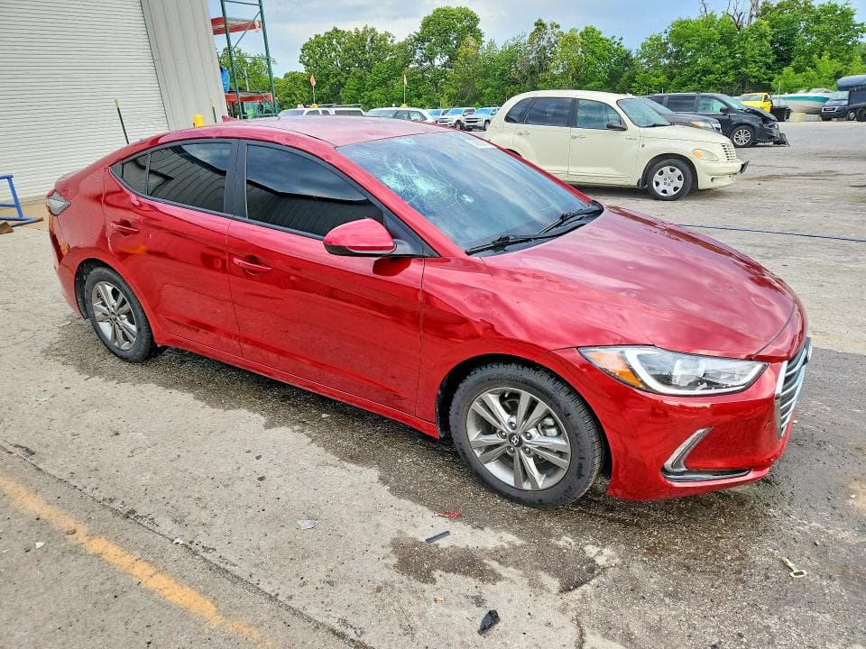 2017 HYUNDAI ELANTRA SE SE 4