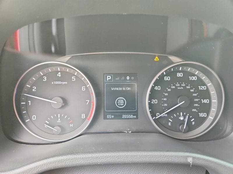 2017 HYUNDAI ELANTRA SE SE 9