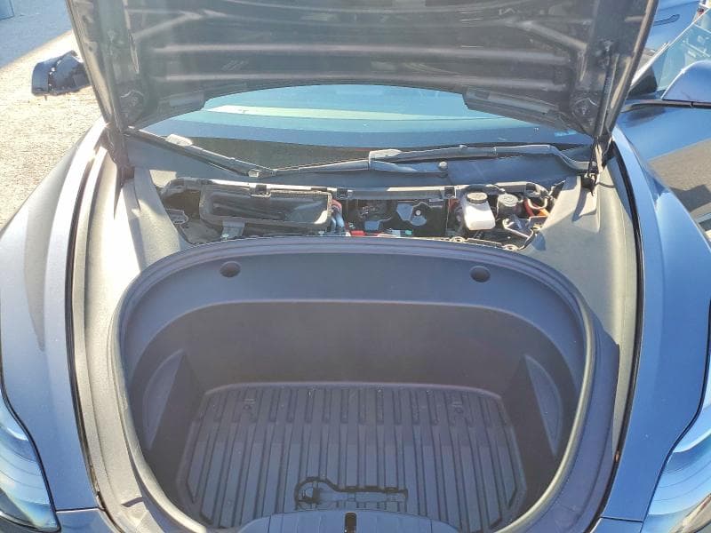 2022 TESLA MODEL 3 11