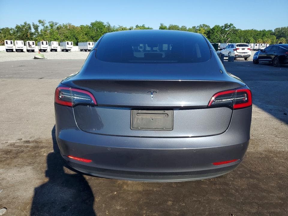 2022 TESLA MODEL 3 6