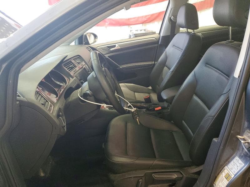 2021 VOLKSWAGEN GOLF 7