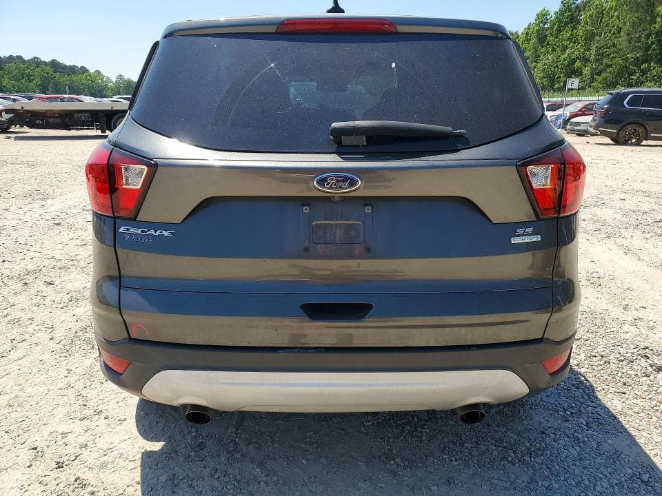 2019 FORD ESCAPE SE 6