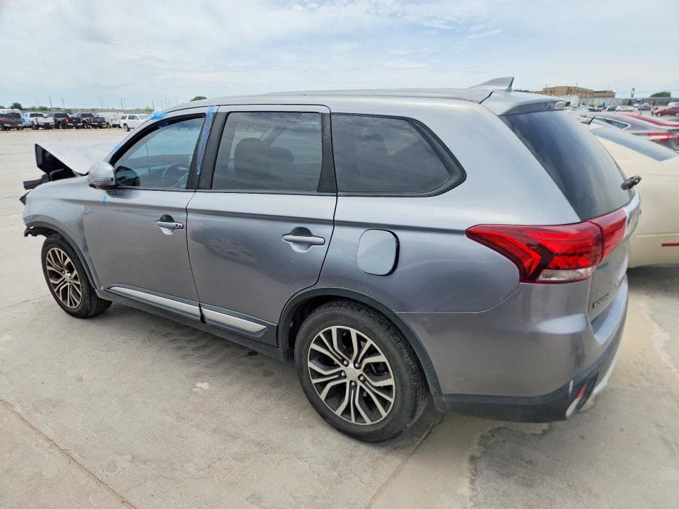 2018 MITSUBISHI OUTLANDER SE 2