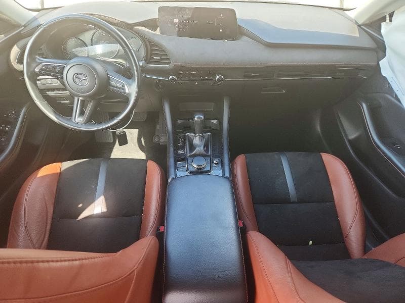 2024 MAZDA 3 CARBON TURBO 8