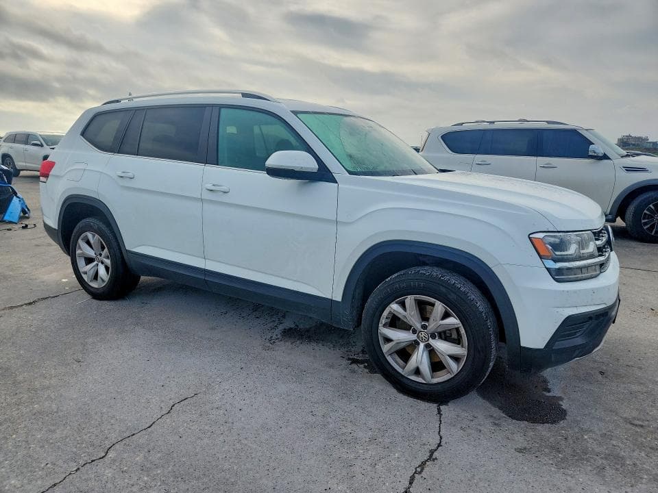 2018 VOLKSWAGEN ATLAS S 4