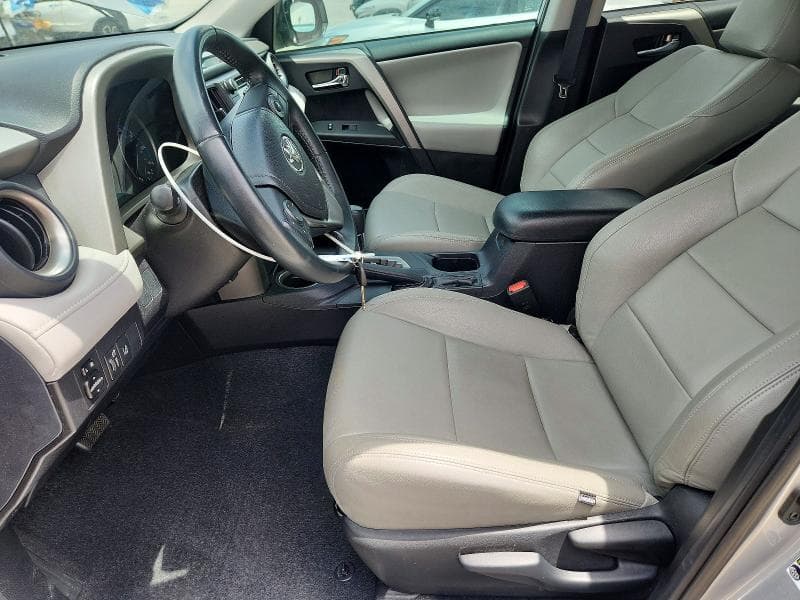 2017 TOYOTA RAV4 XLE XLE 7