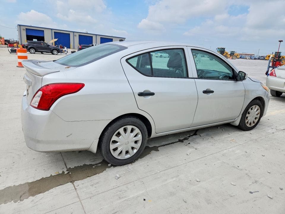 2018 NISSAN VERSA S PLUS 3