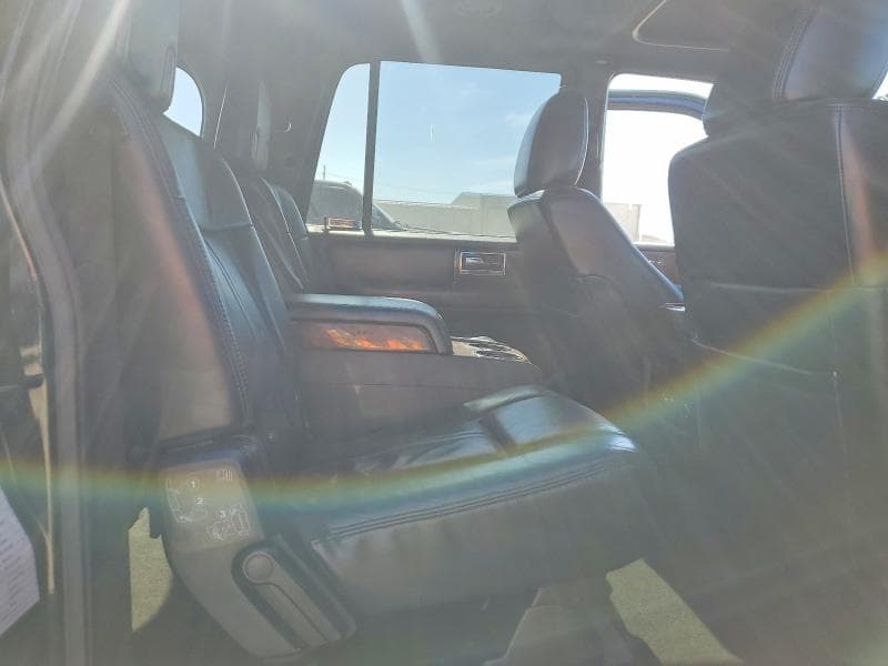 2016 LINCOLN NAVIGATOR L SELECT 11