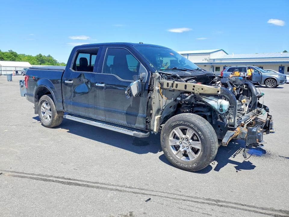 2017 FORD F150 SUPERCREW 4