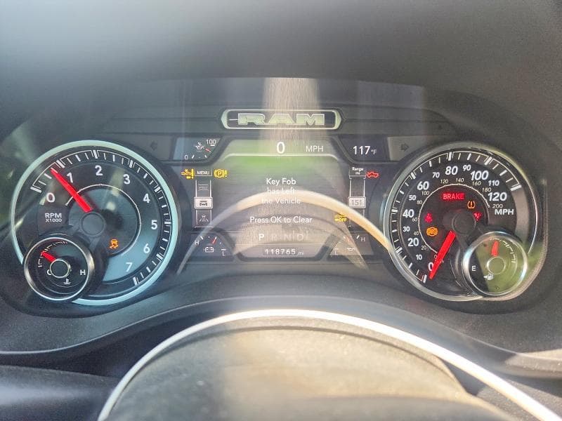 2019 RAM 1500 LARAMIE LARAMIE 9