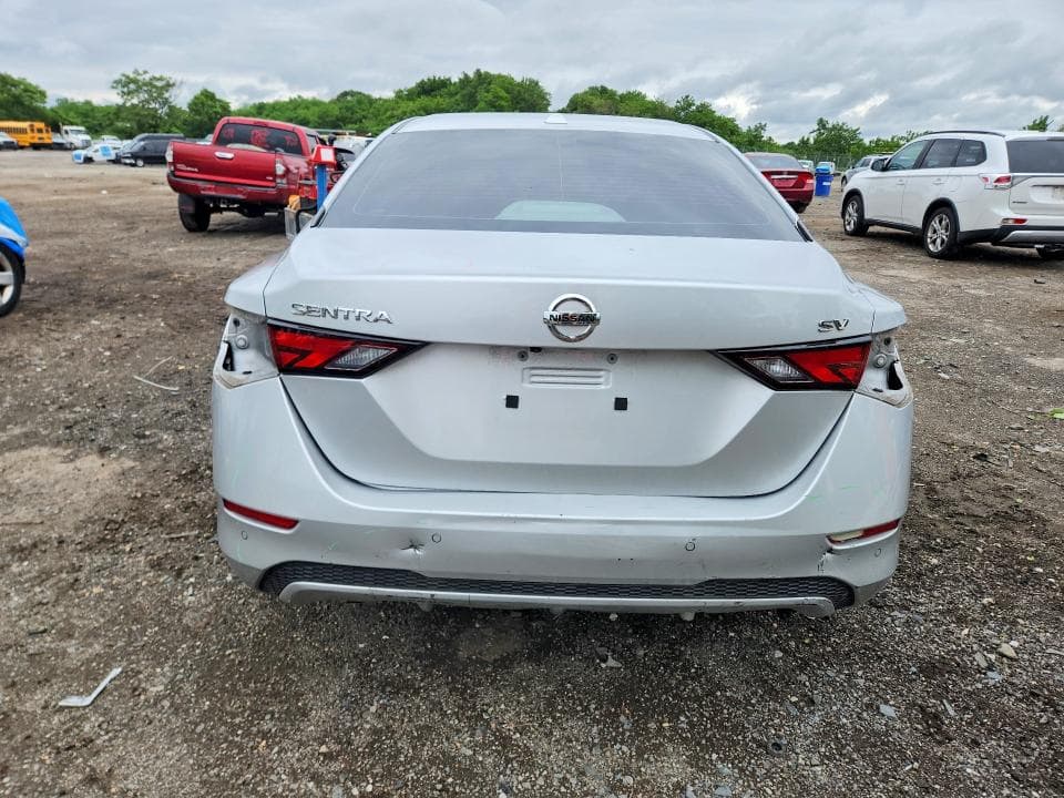 2022 NISSAN SENTRA SV 6