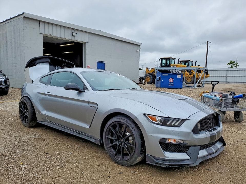 2020 FORD MUSTANG SHELBY GT350 4