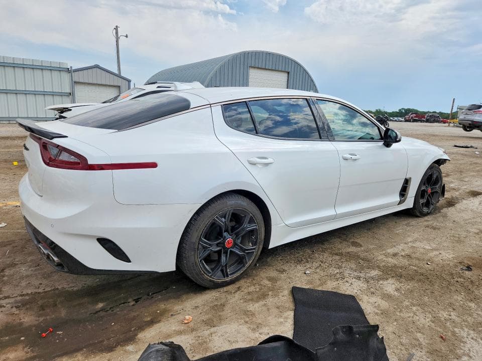 2021 KIA STINGER GT-LINE 3