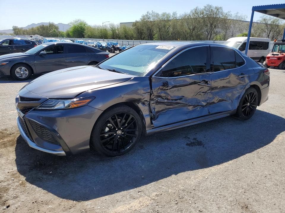 2023 TOYOTA CAMRY XSE