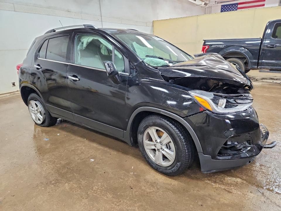2018 CHEVROLET TRAX 1LT 4