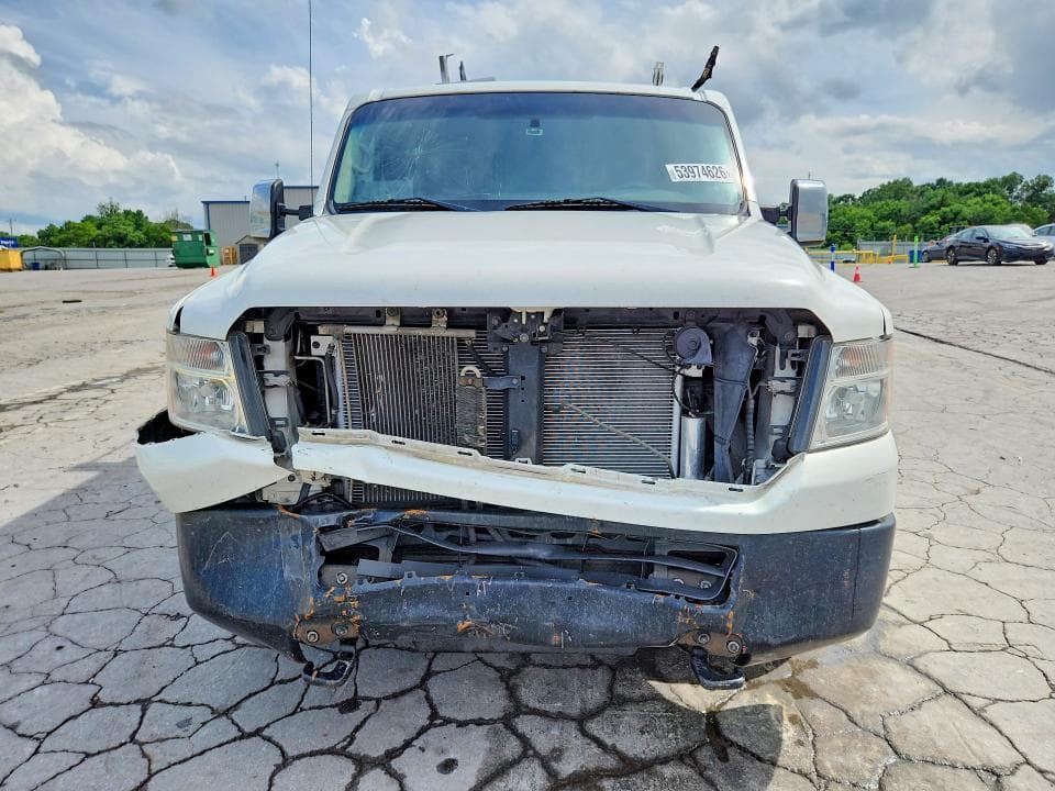 2020 NISSAN NV 2500 HD SV 5