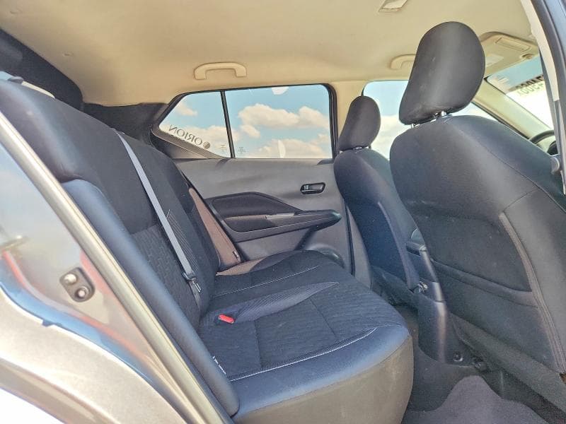 2021 NISSAN KICKS S S 11