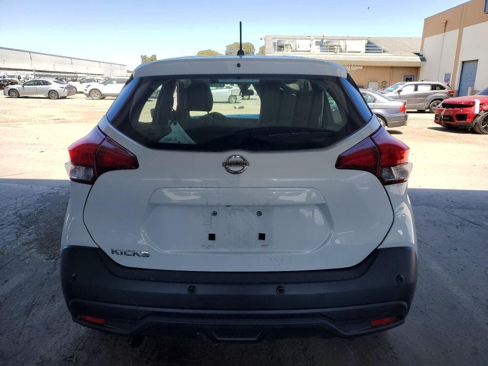 2020 NISSAN KICKS S 6