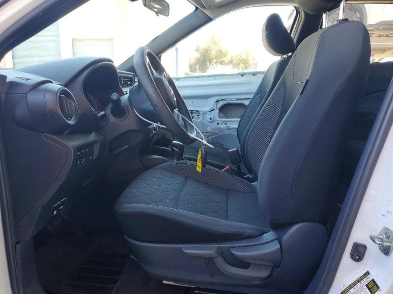 2020 NISSAN KICKS S 7