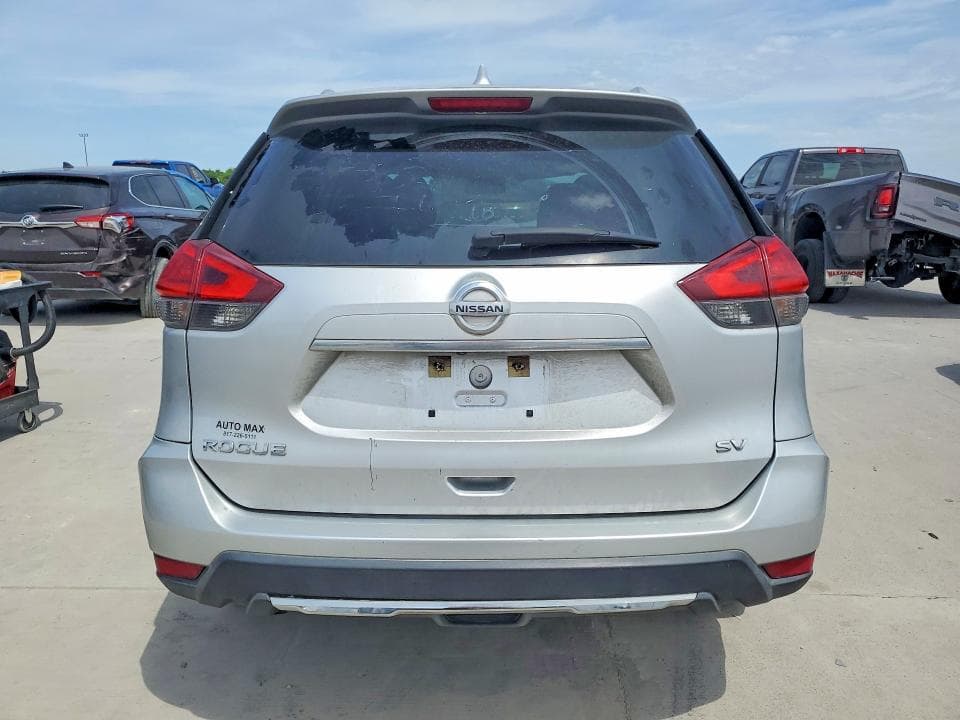 2017 NISSAN ROGUE 6
