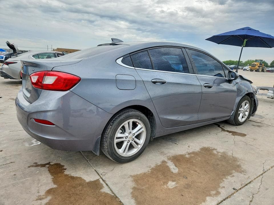 2018 CHEVROLET CRUZE LT LT 3