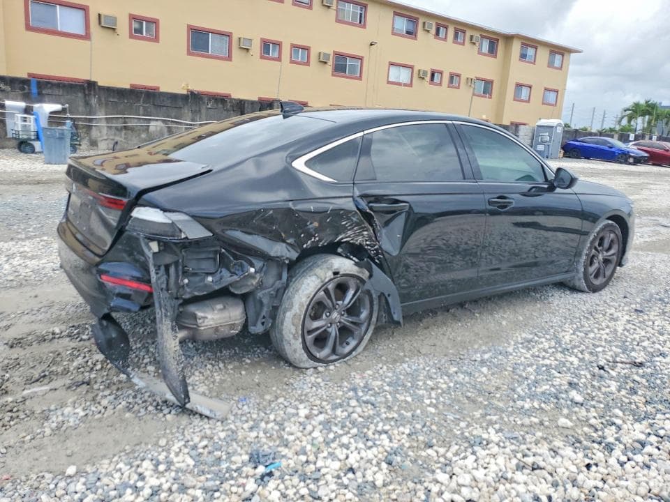 2023 HONDA ACCORD EX 3