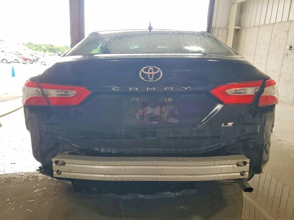 2020 TOYOTA CAMRY LE 6