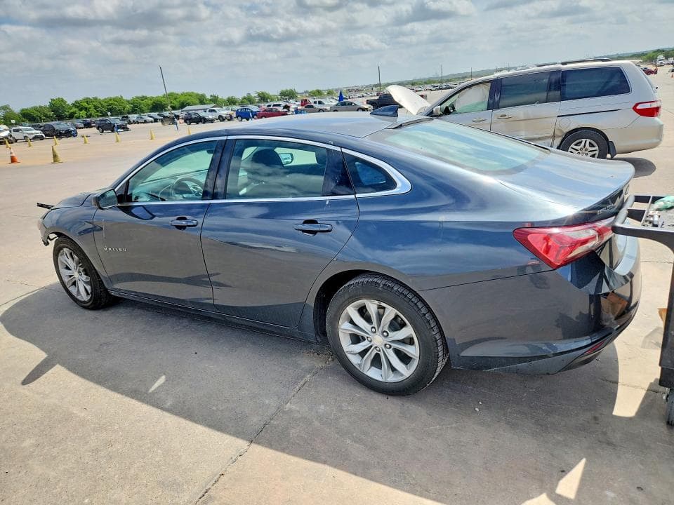 2020 CHEVROLET MALIBU LT 2
