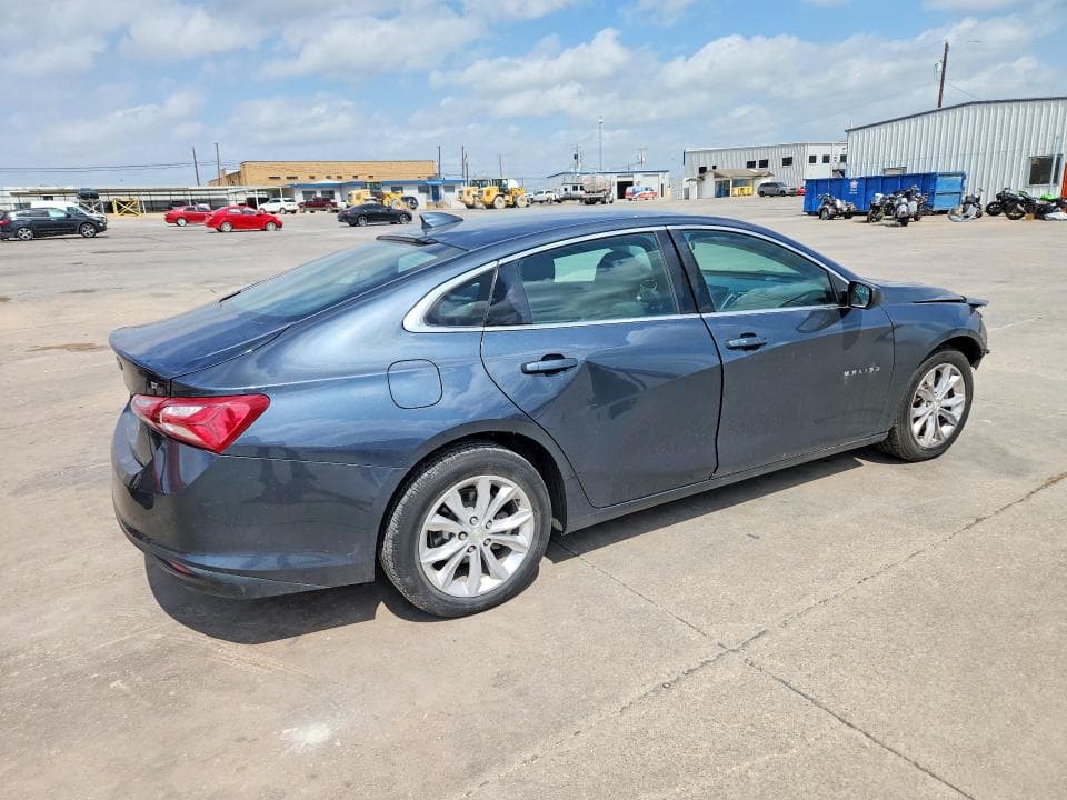 2020 CHEVROLET MALIBU LT 3