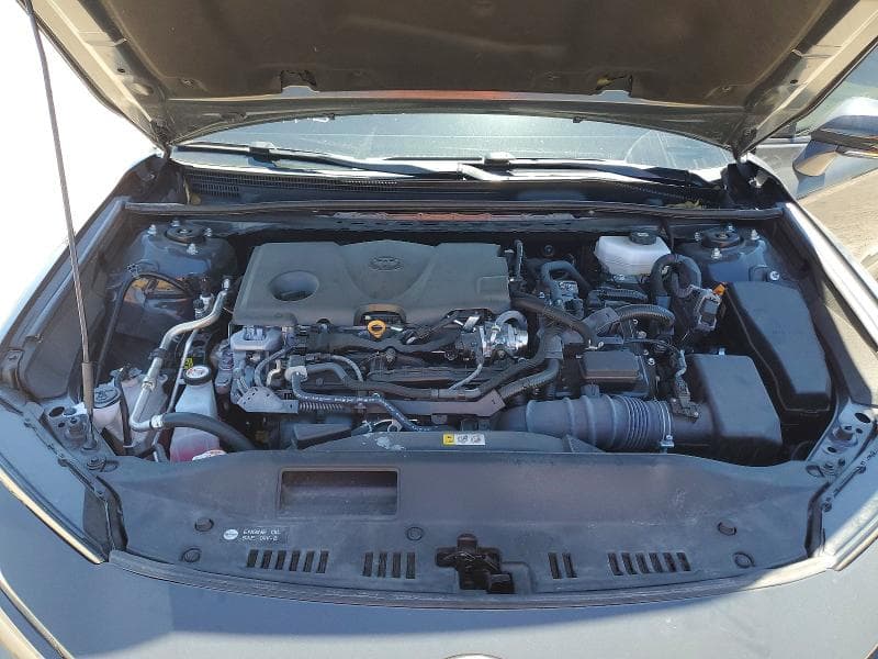 2025 TOYOTA CAMRY SE 11