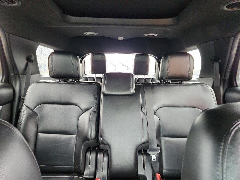 2017 FORD EXPLORER XLT 10