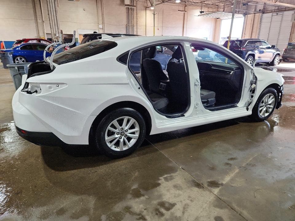 2025 TOYOTA CAMRY LE 3