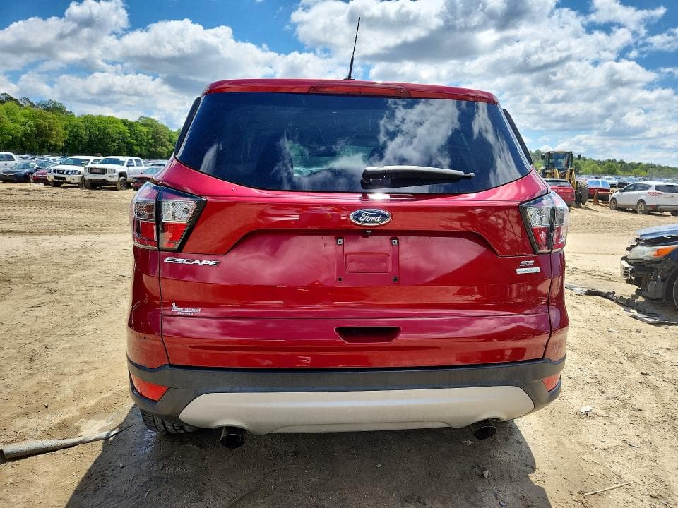 2017 FORD ESCAPE SE 6