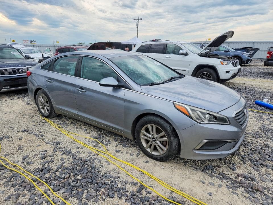 2017 HYUNDAI SONATA SE SE 4